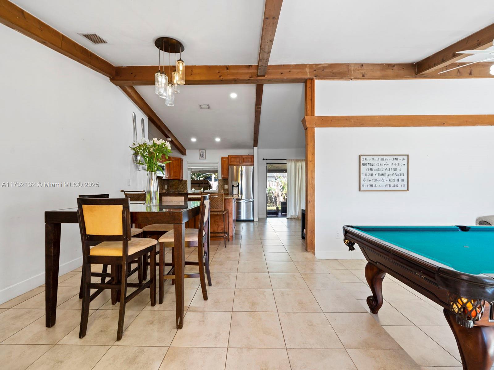 SHORES CALUSA - Residential