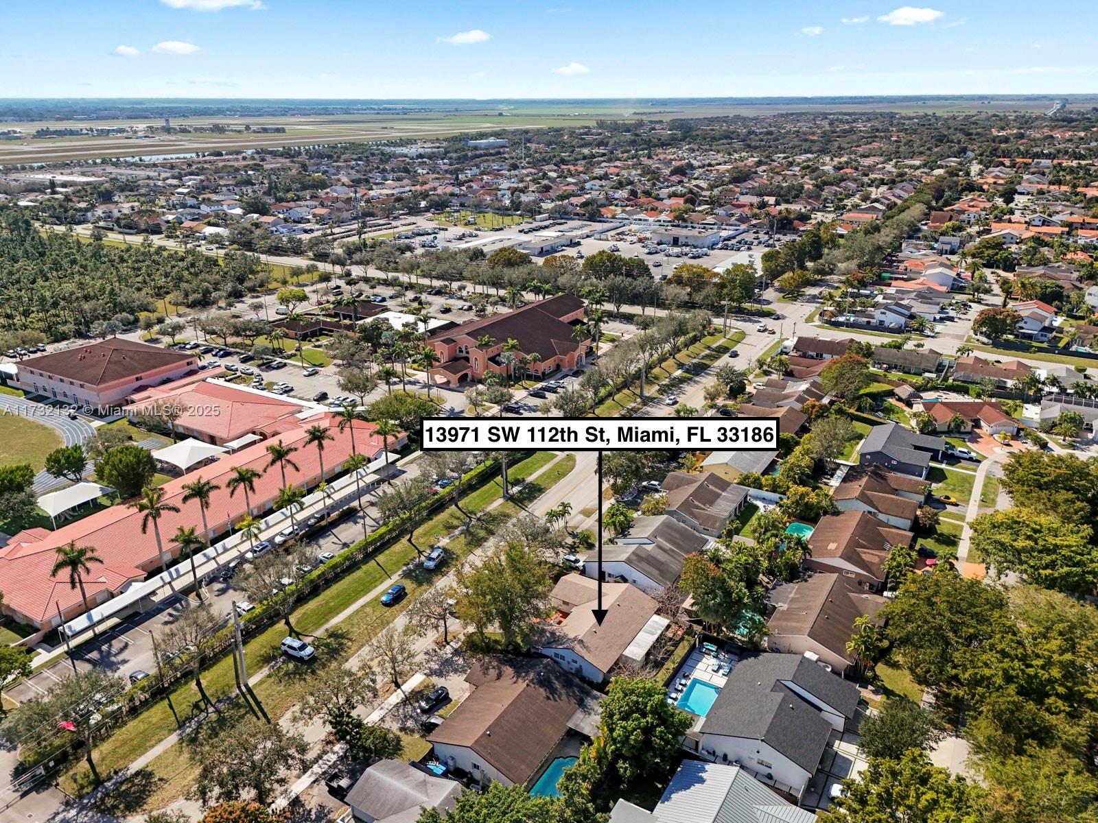 SHORES CALUSA - Residential