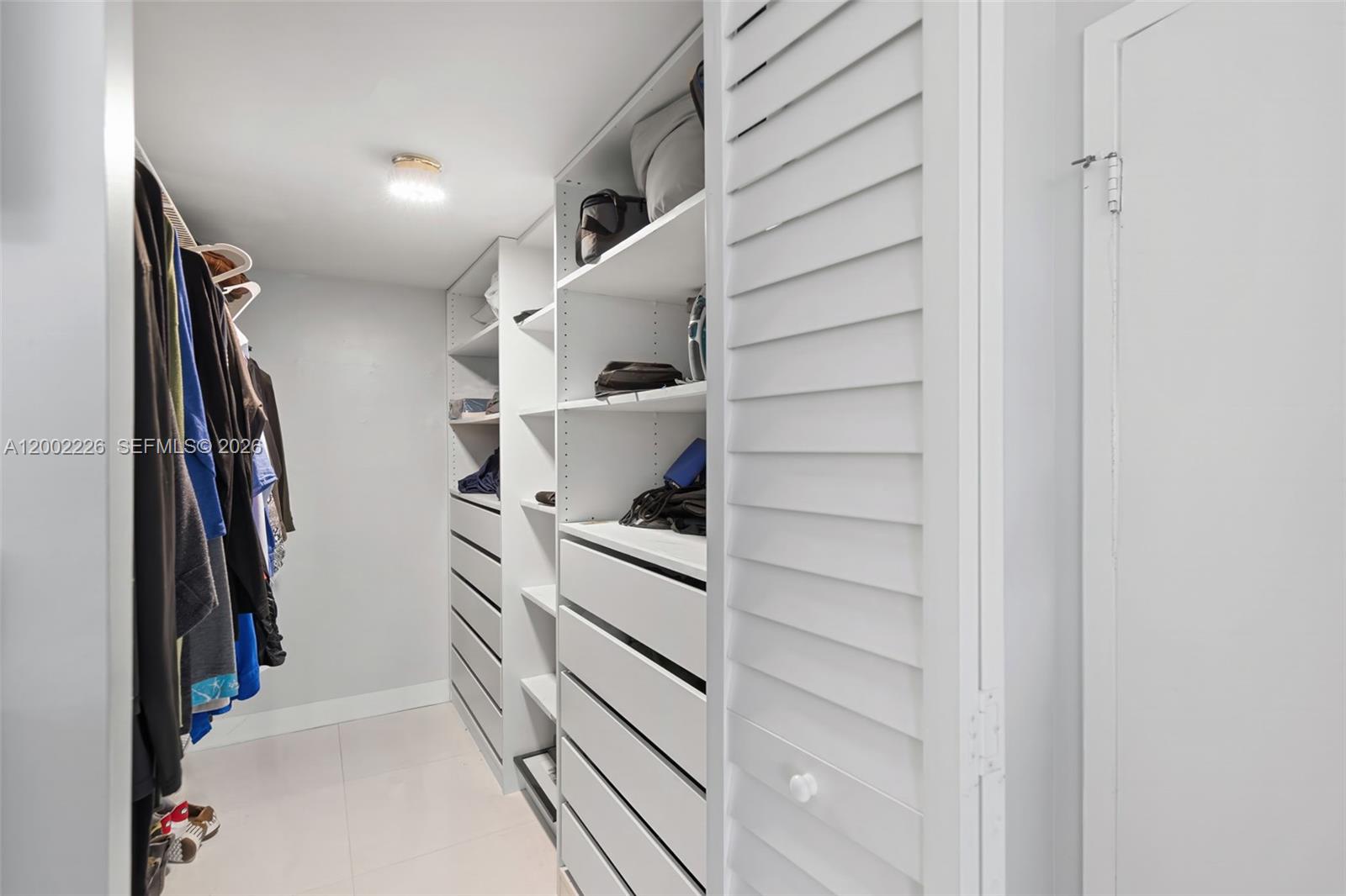 REEF NORTH CONDO - Residential