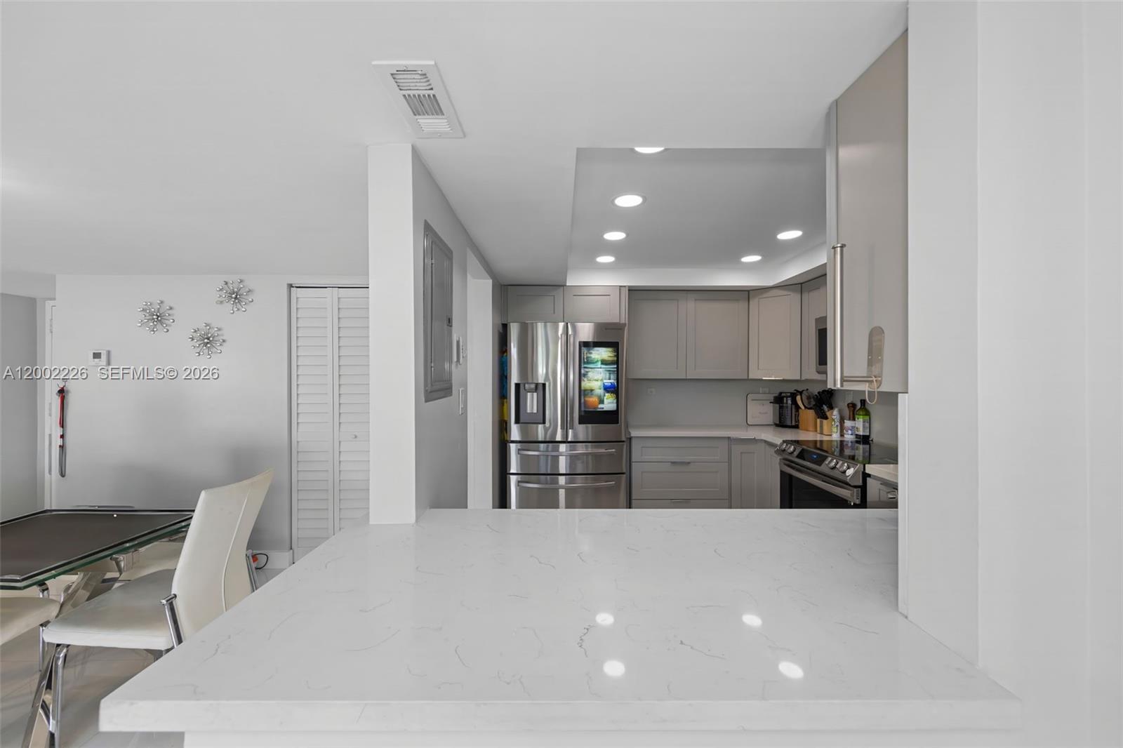 REEF NORTH CONDO - Residential