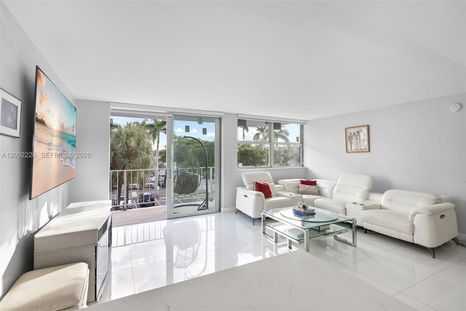 REEF NORTH CONDO - Residential