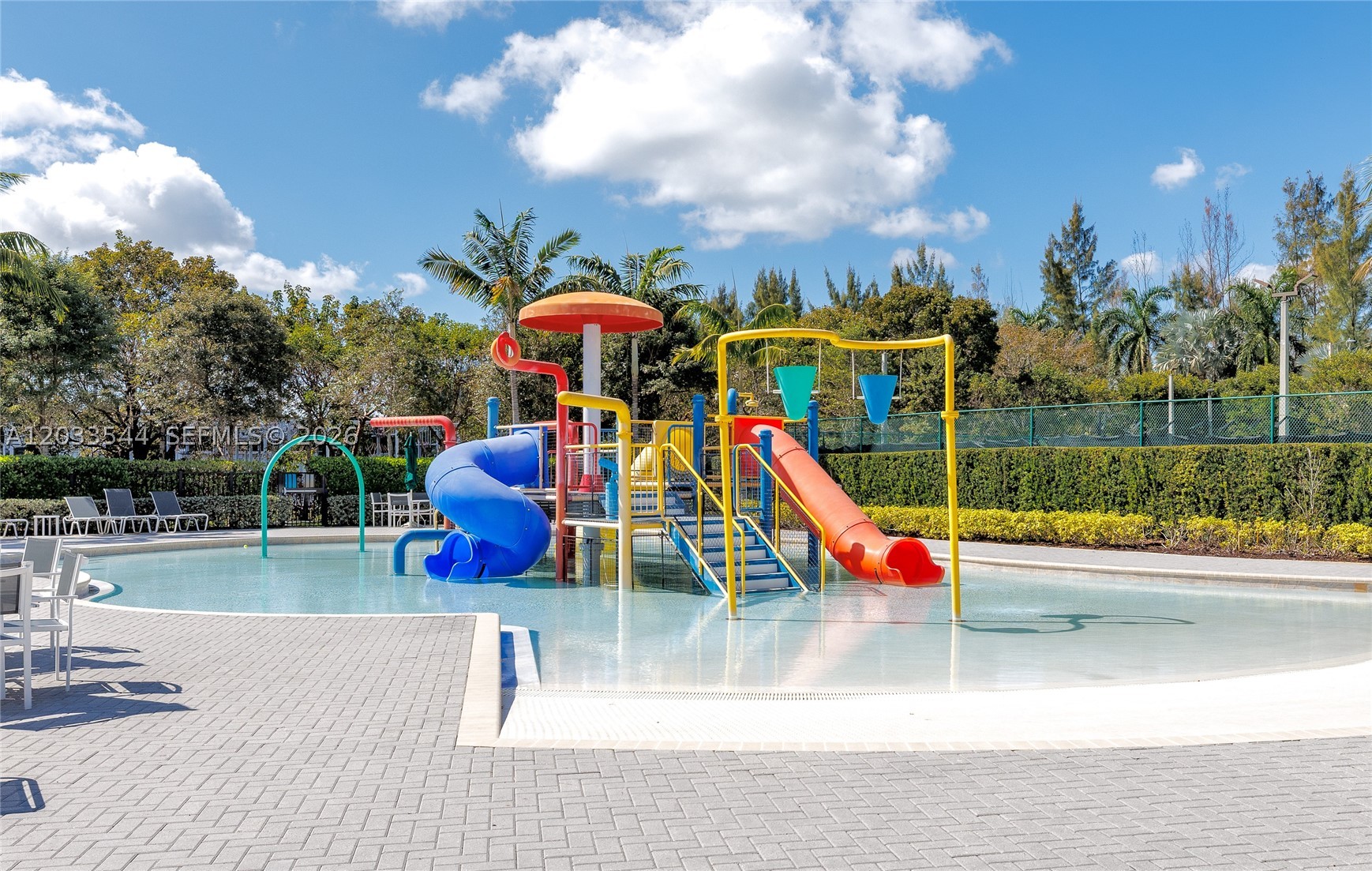 APEX AT PARK CENTRAL COND - Residential Lease