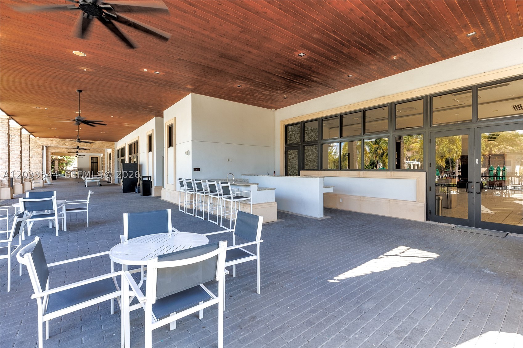 APEX AT PARK CENTRAL COND - Residential Lease