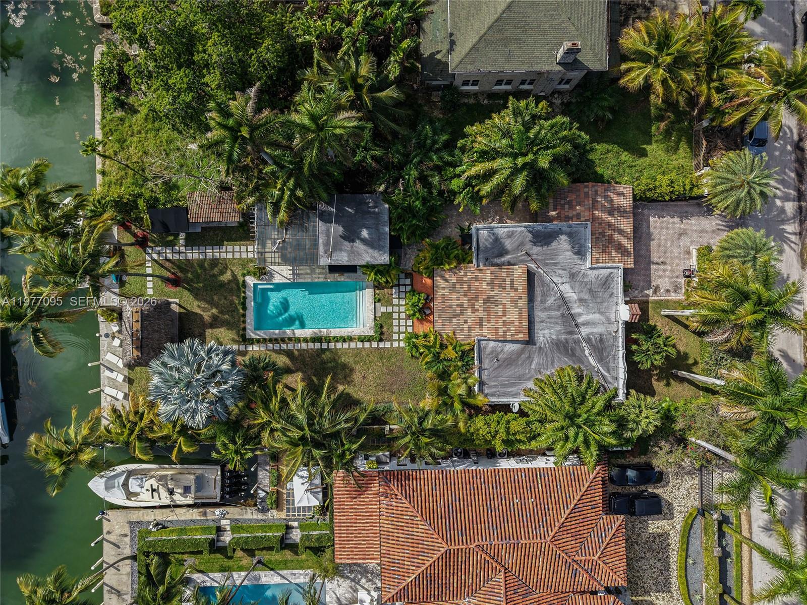 ADEMAR PARK AMD PL - Residential