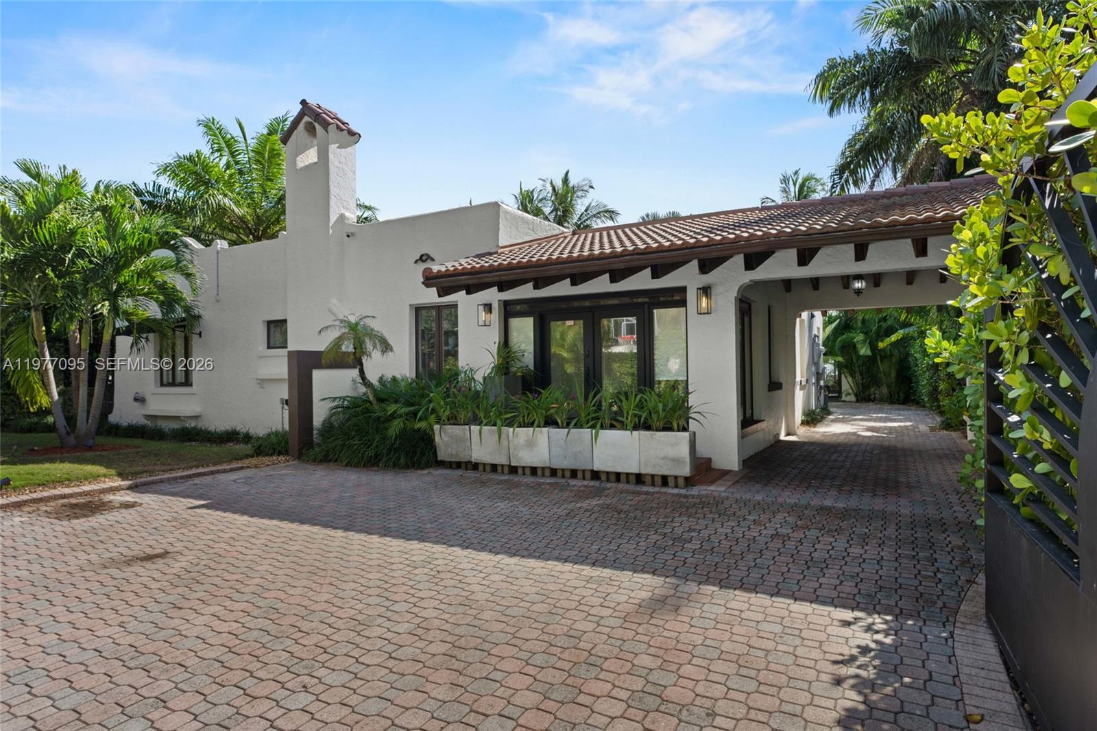 ADEMAR PARK AMD PL - Residential