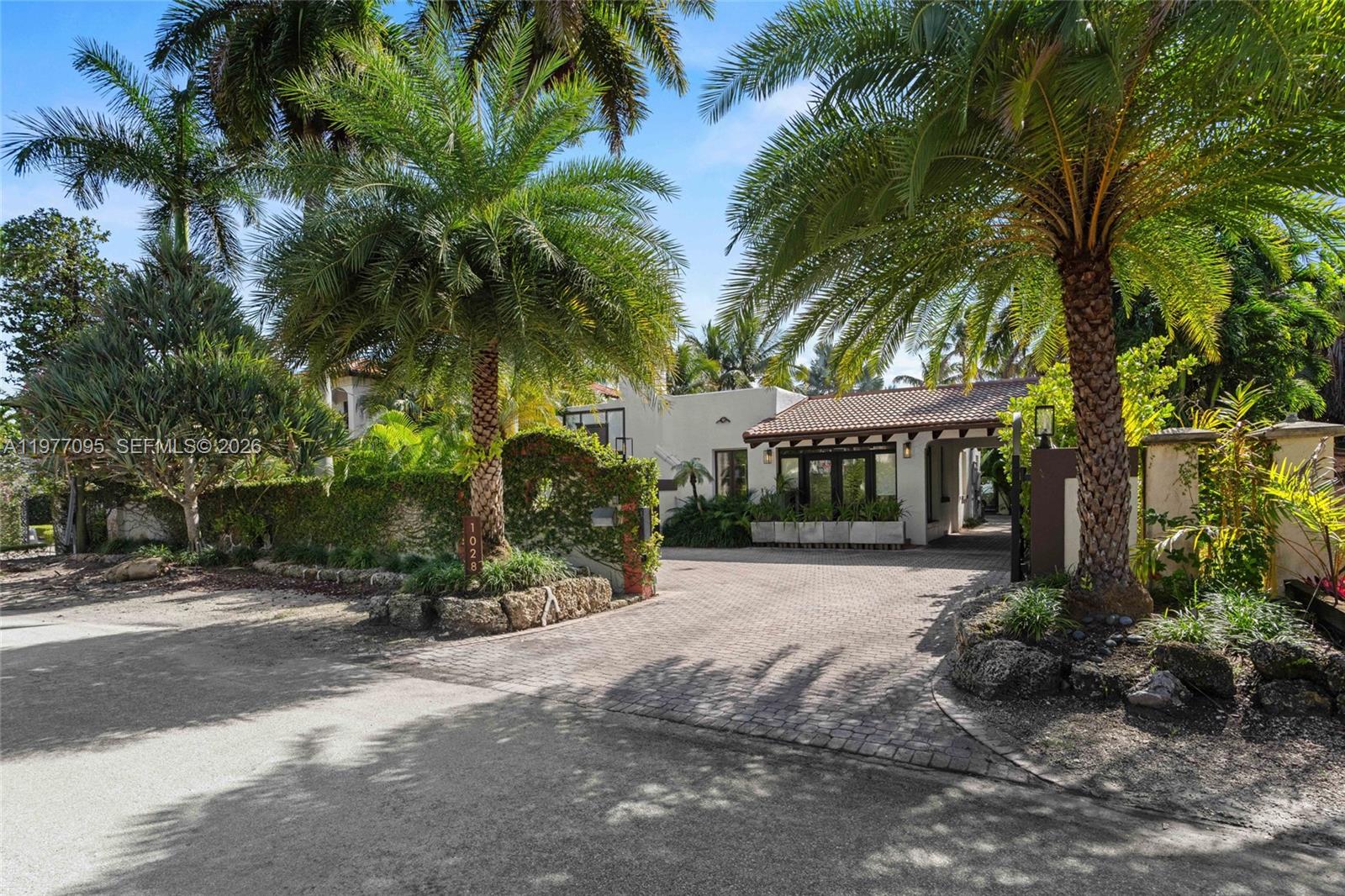 ADEMAR PARK AMD PL - Residential