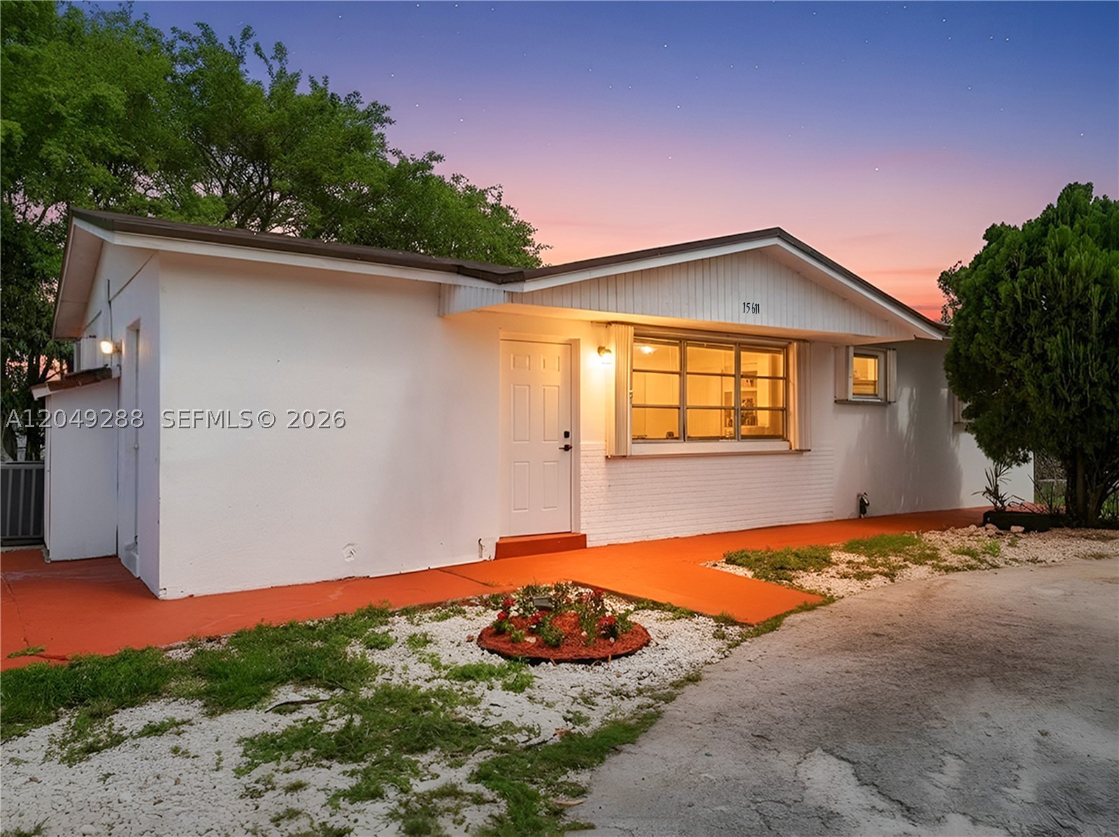 Welcome to this well-maintained single-family home featuring 3 bedrooms, 1 full bathroom, and a versatile den,
perfect for a home office, playroom, or additional living space. Situated on an expansive 7,900 sq ft fenced lot, the
property offers ample room to add a pool, store a boat, or park an RV. Enjoy outdoor living in the private fenced
backyard with a concrete patio, ideal for entertaining or relaxing. This home presents excellent potential for firsttime buyers ready to personalize or investors seeking a solid opportunity. Centrally located with convenient access
to Florida’s Turnpike, US-1, and major roadways, and just minutes from schools, parks, shopping, and dining. No
HOA. Don’t miss the immersive 3D virtual tour, schedule your showing today