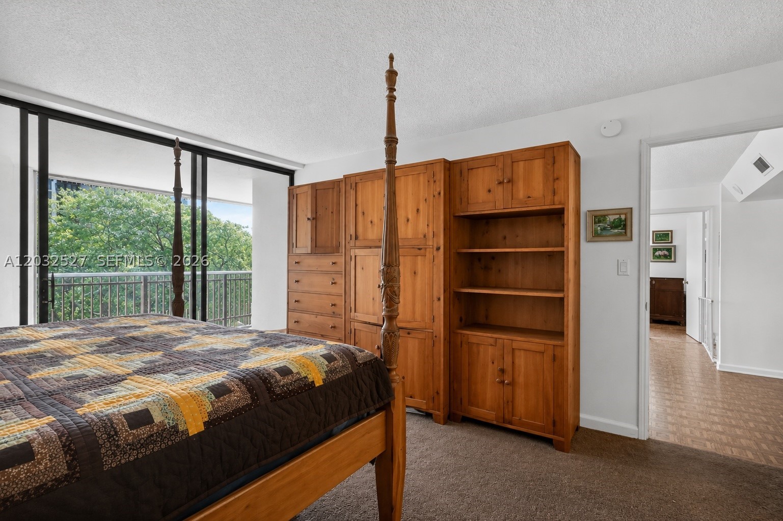 YACHT HARBOUR CONDO - Residential