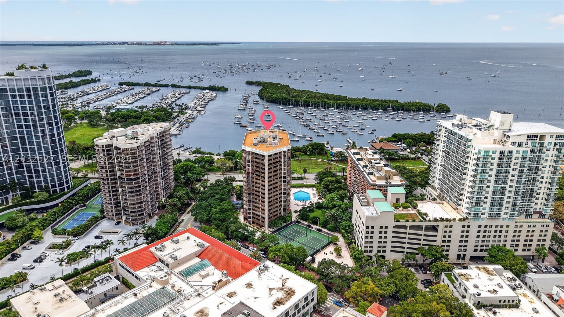 YACHT HARBOUR CONDO - Residential