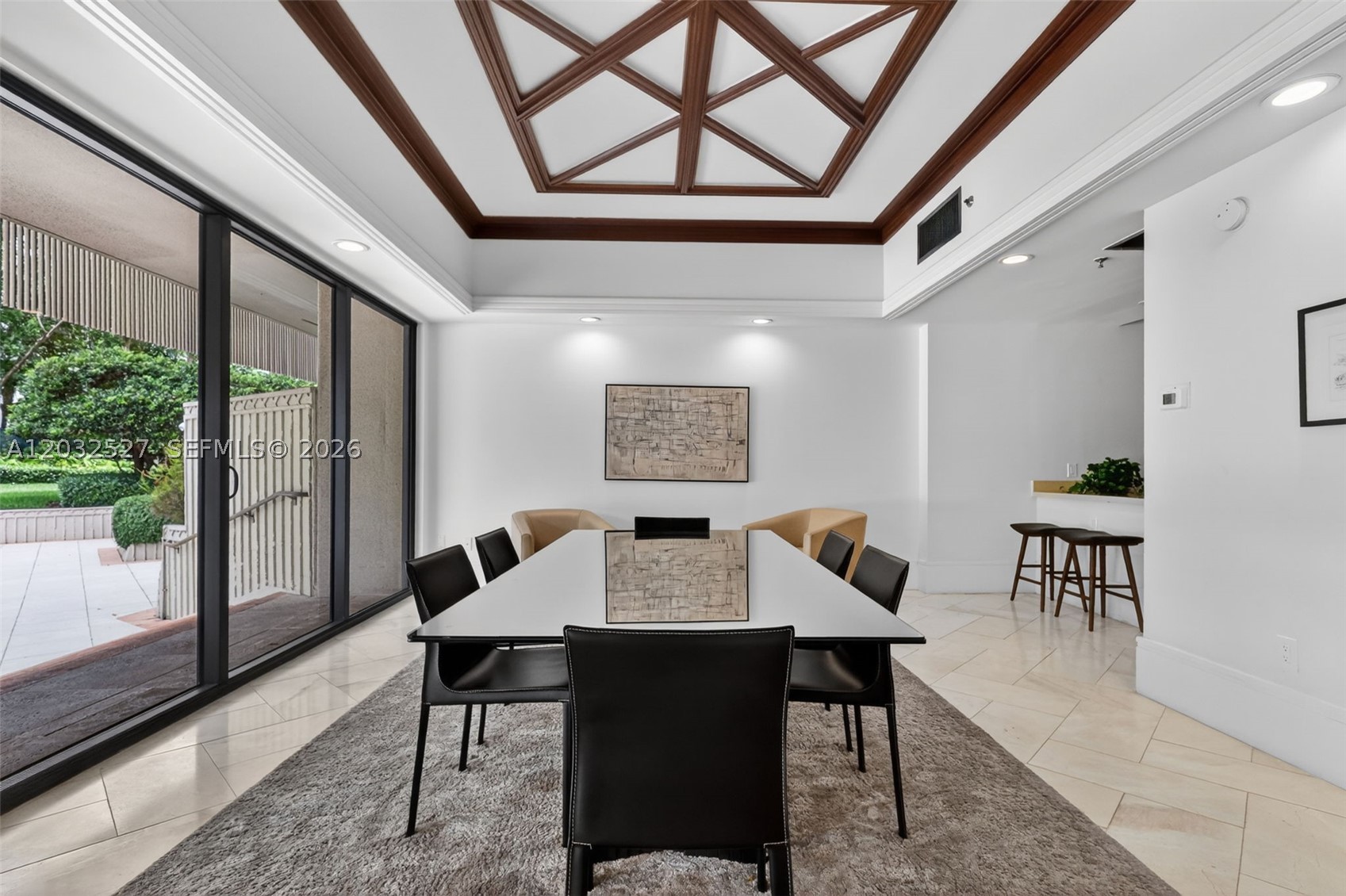 YACHT HARBOUR CONDO - Residential