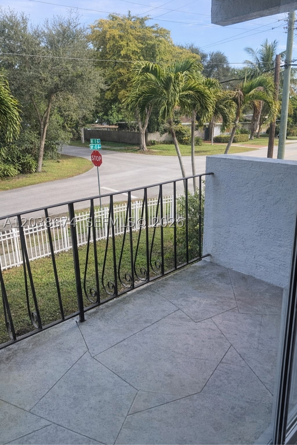 ARCH CREEK LANDING CONDO - Residential