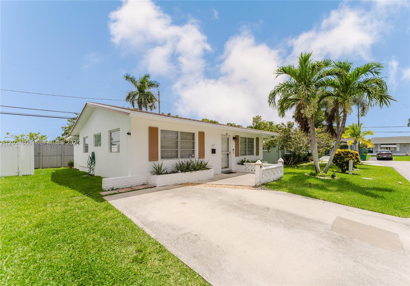 TAMARAC LAKES SOUTH - Residential