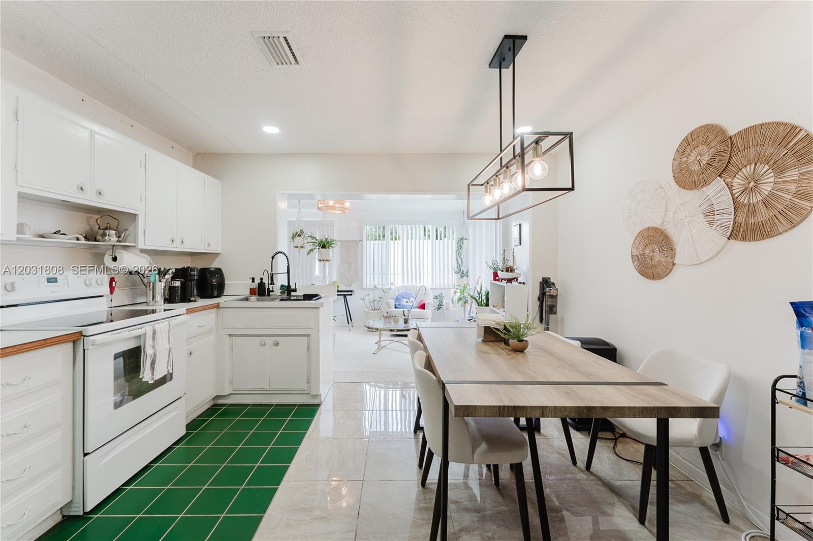 TAMARAC LAKES SOUTH - Residential