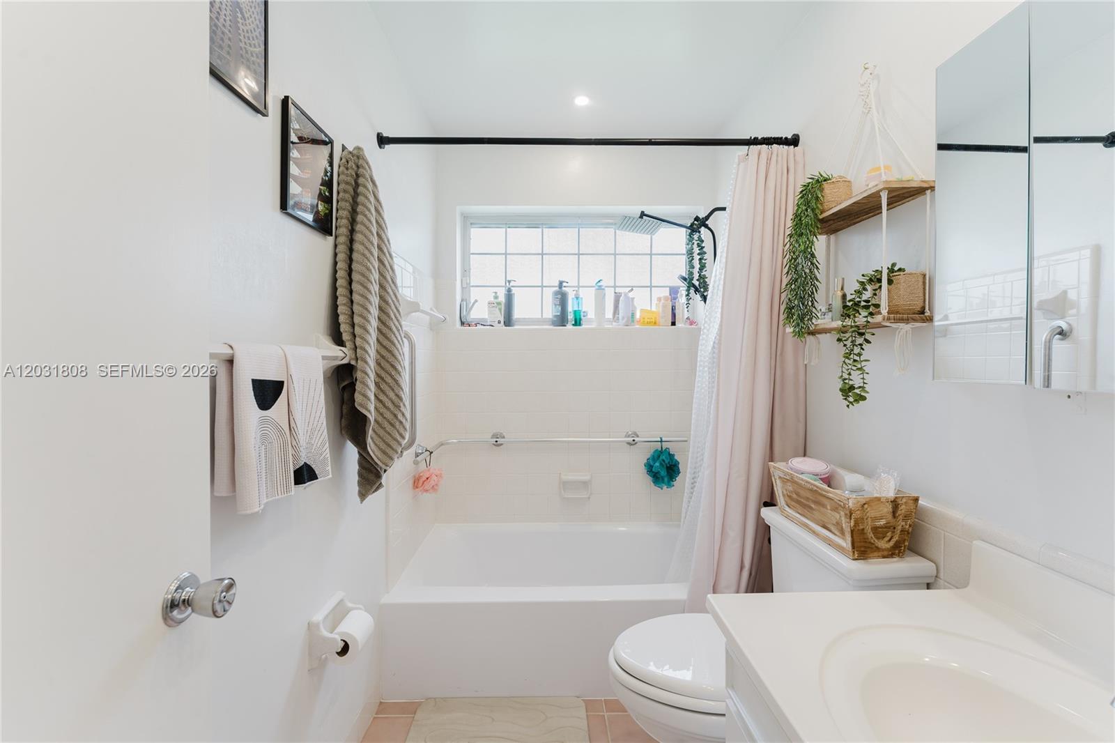TAMARAC LAKES SOUTH - Residential