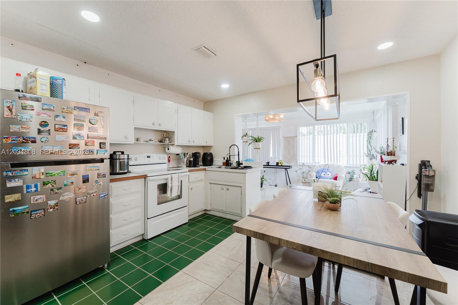 TAMARAC LAKES SOUTH - Residential