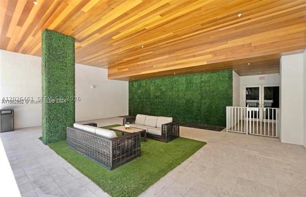BRICKELL TEN CONDO - Residential