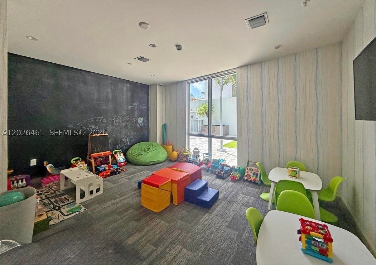BRICKELL TEN CONDO - Residential