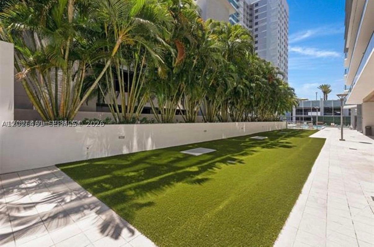 BRICKELL TEN CONDO - Residential