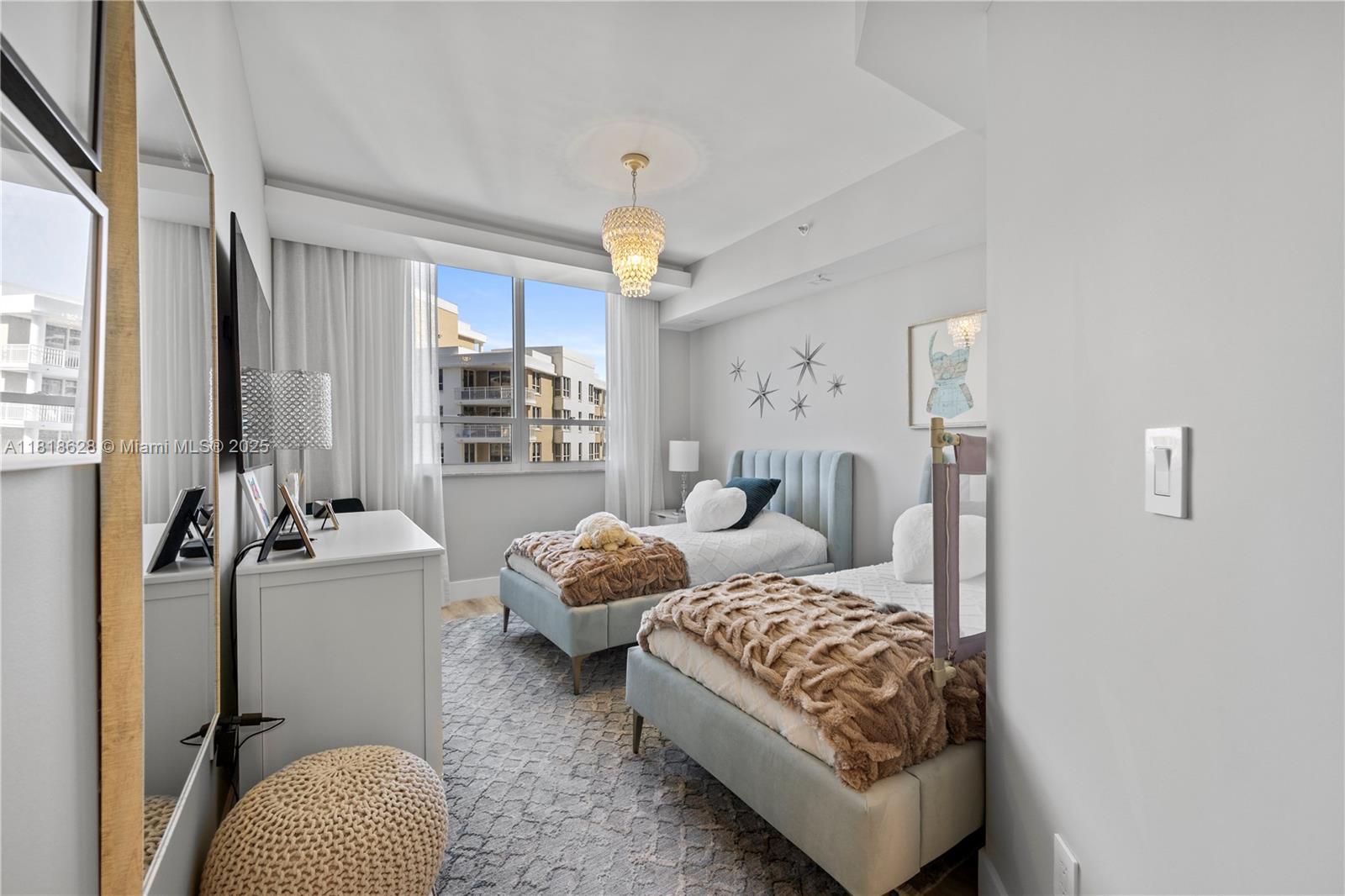 COURTS BRICKELL KEY CONDO - Residential