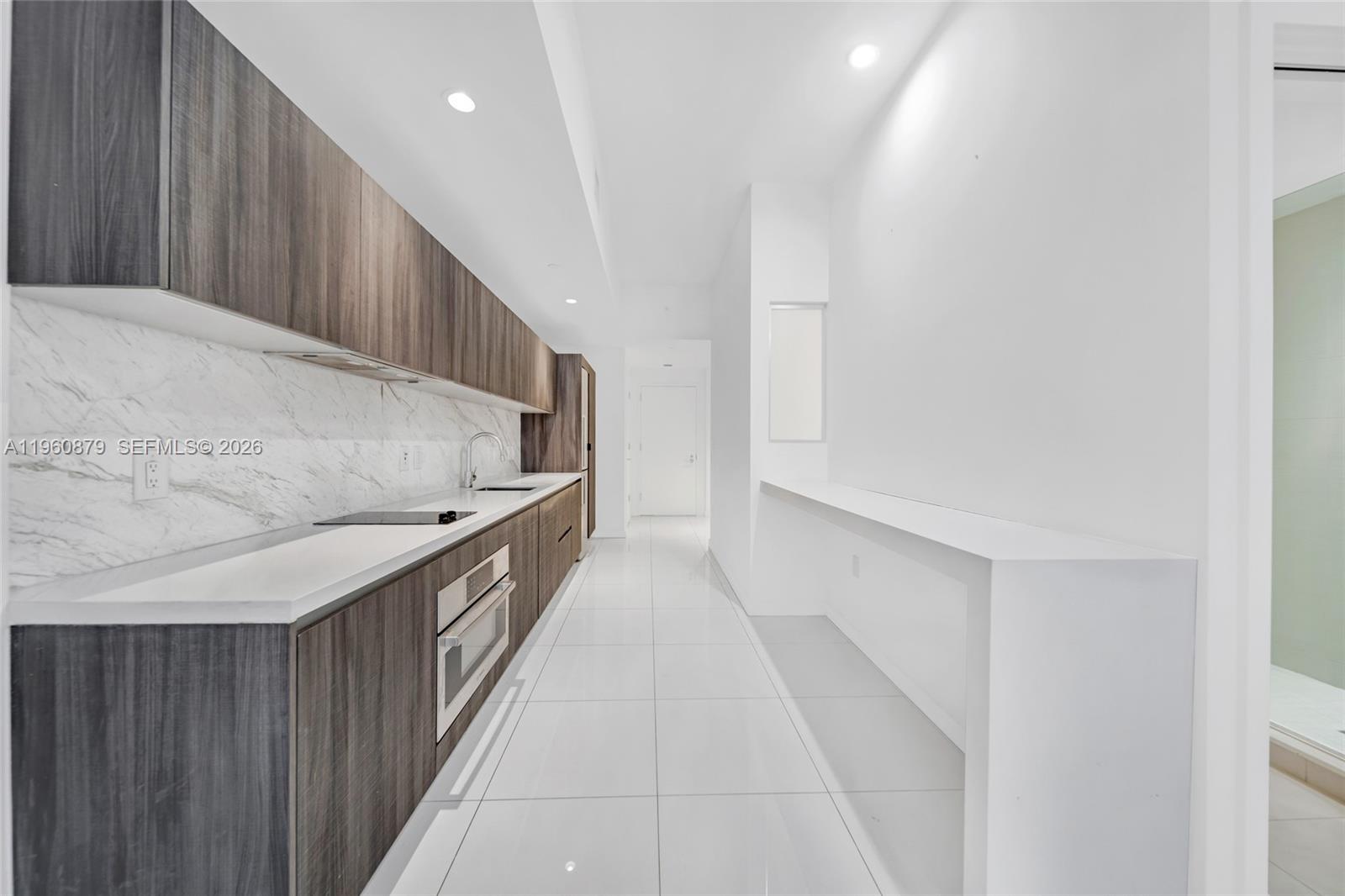 PARAMOUNT MIAMI WORLDCENT - Residential