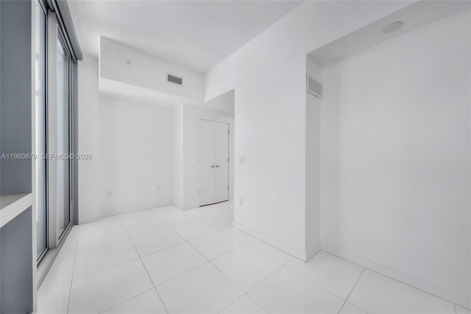 PARAMOUNT MIAMI WORLDCENT - Residential