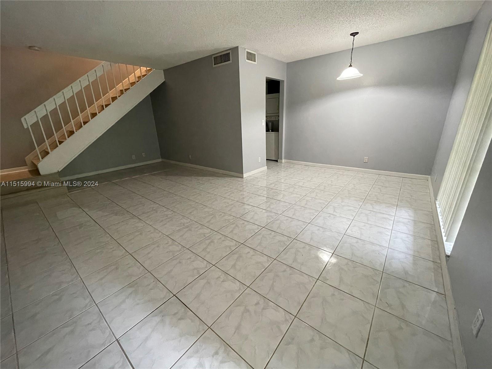 CAMINO CIRCLE CONDO - Residential Lease