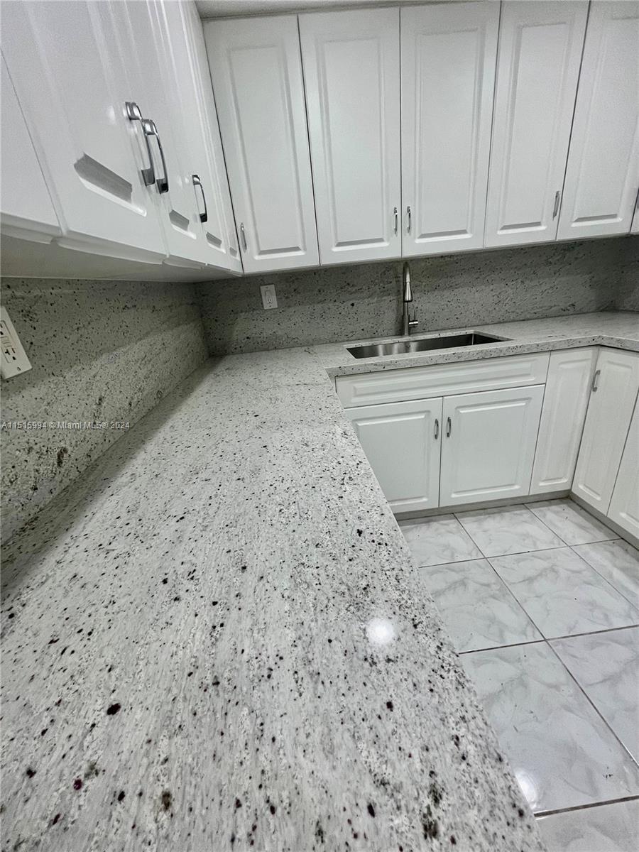CAMINO CIRCLE CONDO - Residential Lease