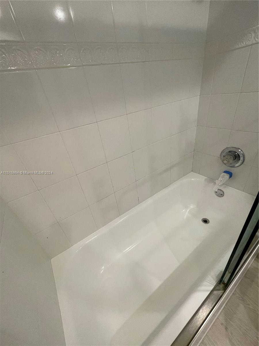 CAMINO CIRCLE CONDO - Residential Lease
