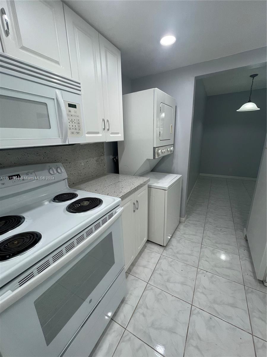 CAMINO CIRCLE CONDO - Residential Lease