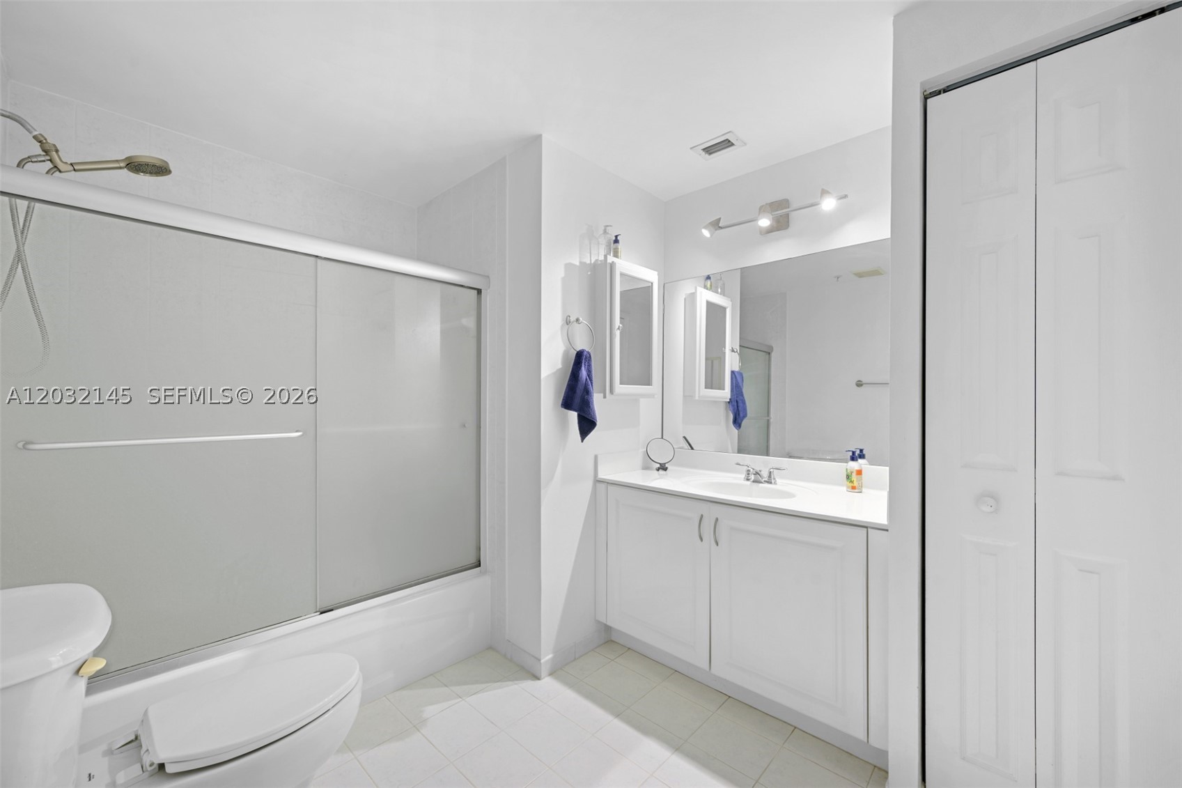 LEJEUNE PLAZA CONDO - Residential Lease