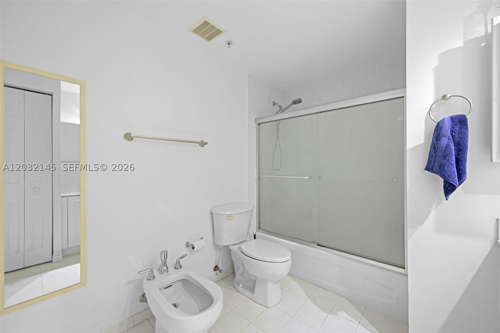 LEJEUNE PLAZA CONDO - Residential Lease