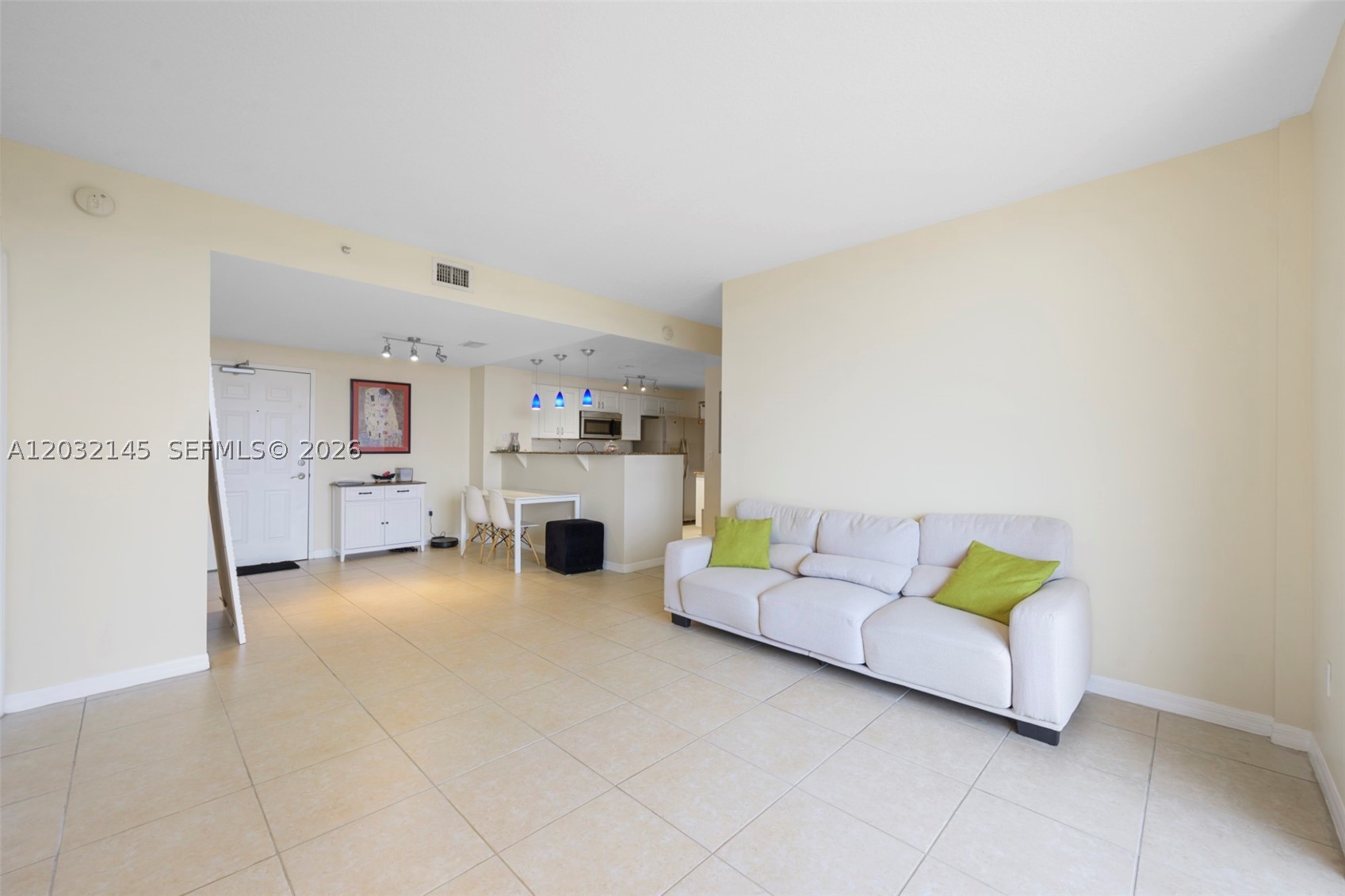 LEJEUNE PLAZA CONDO - Residential Lease