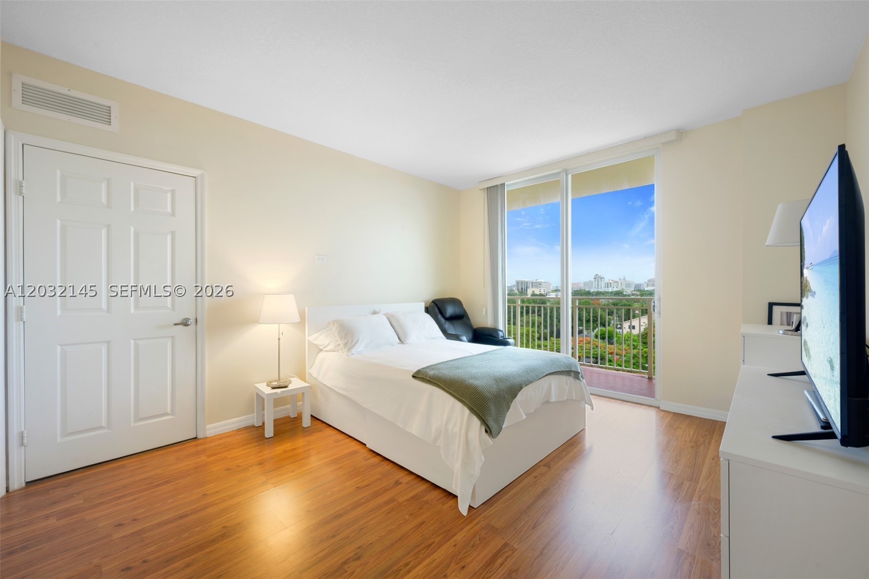 LEJEUNE PLAZA CONDO - Residential Lease