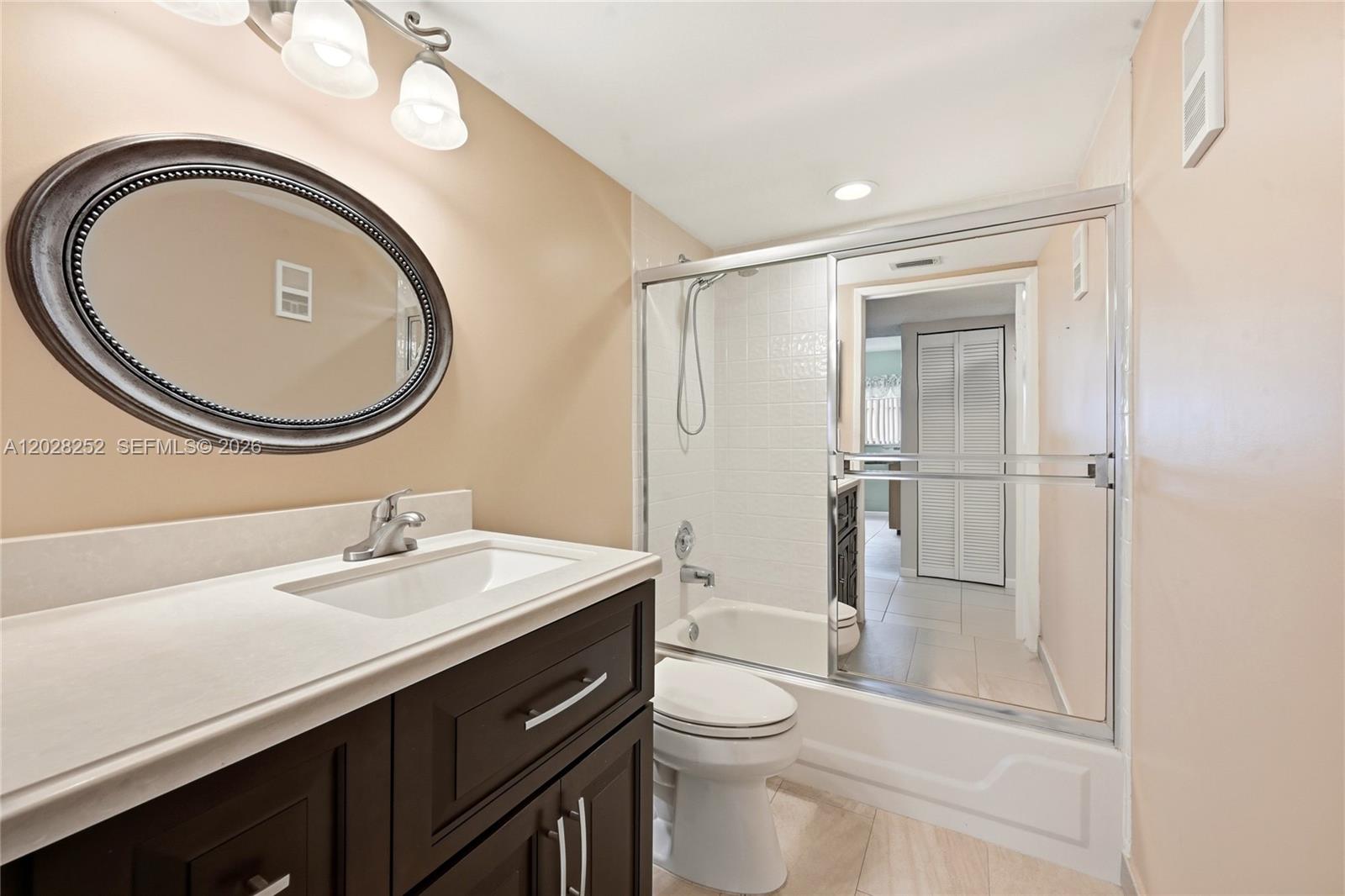 TROWBRIDGE C CONDO - Residential