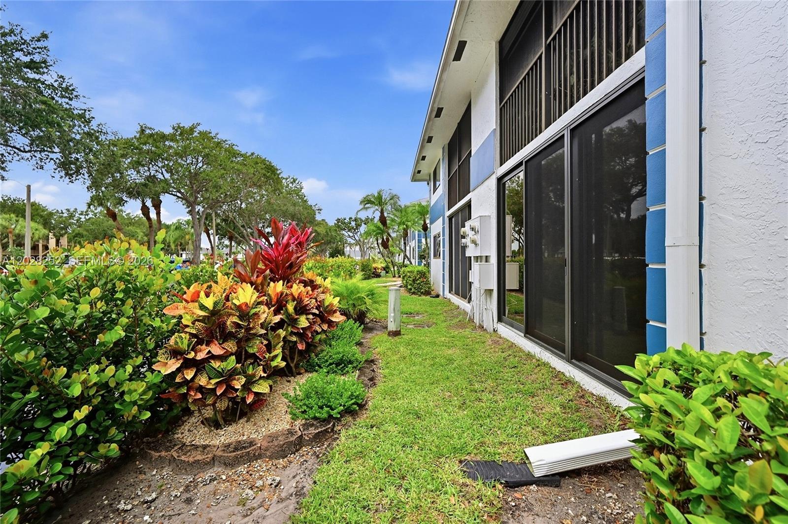TROWBRIDGE C CONDO - Residential