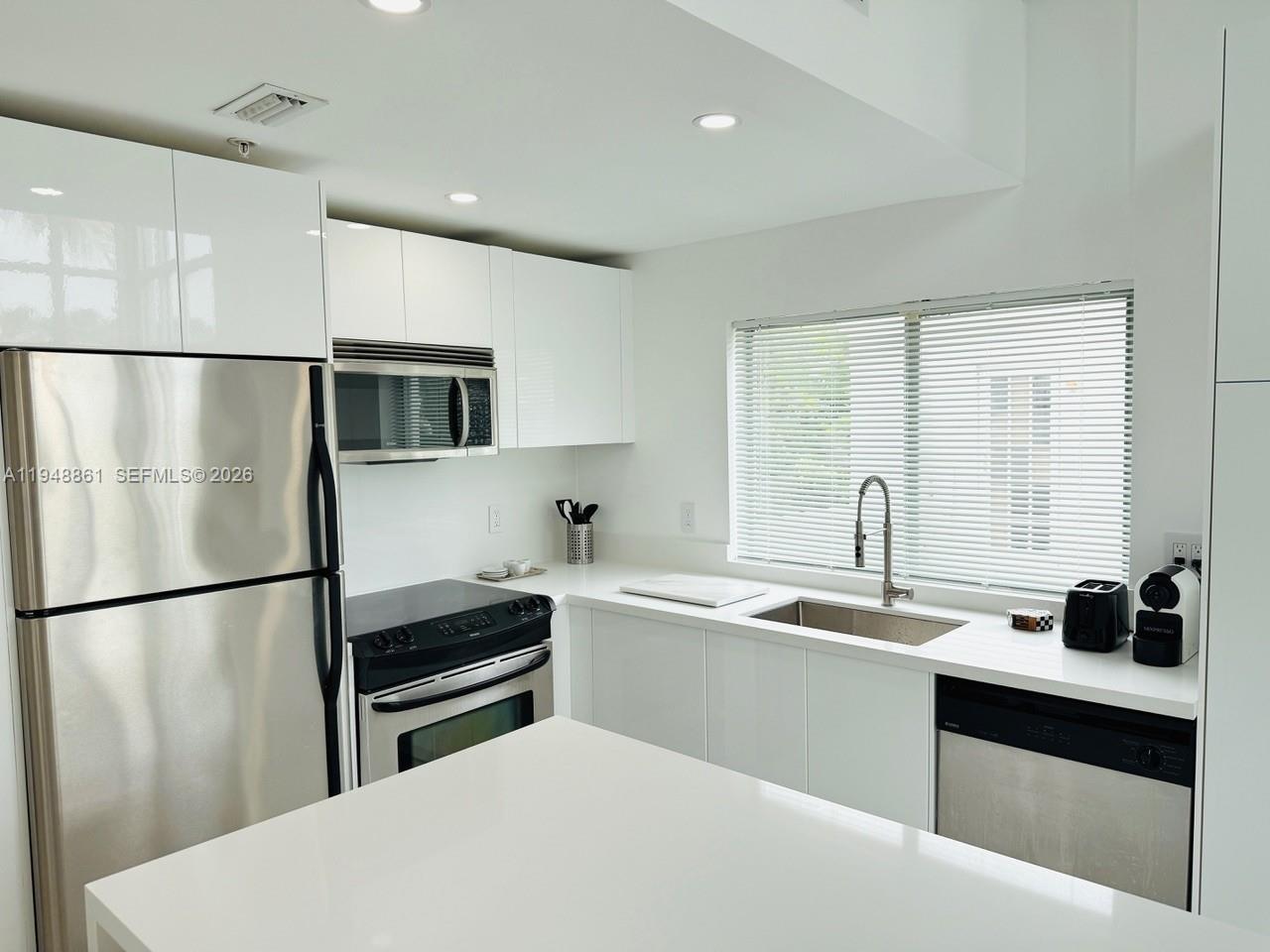 VILAMUR CONDO - Residential