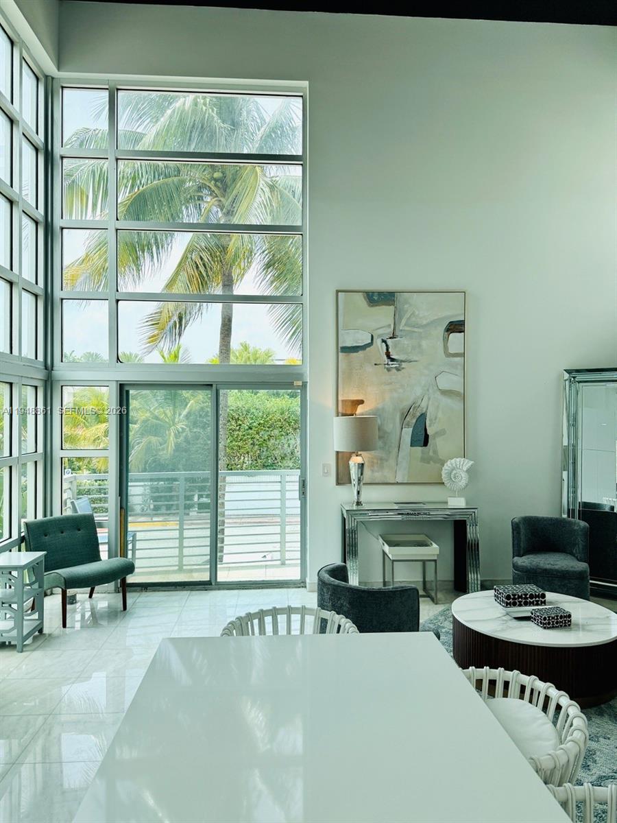 VILAMUR CONDO - Residential