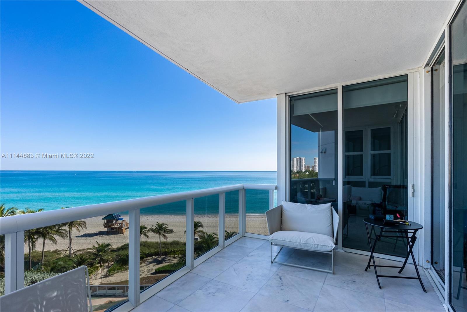 TRUMP ROYALE CONDO - Residential