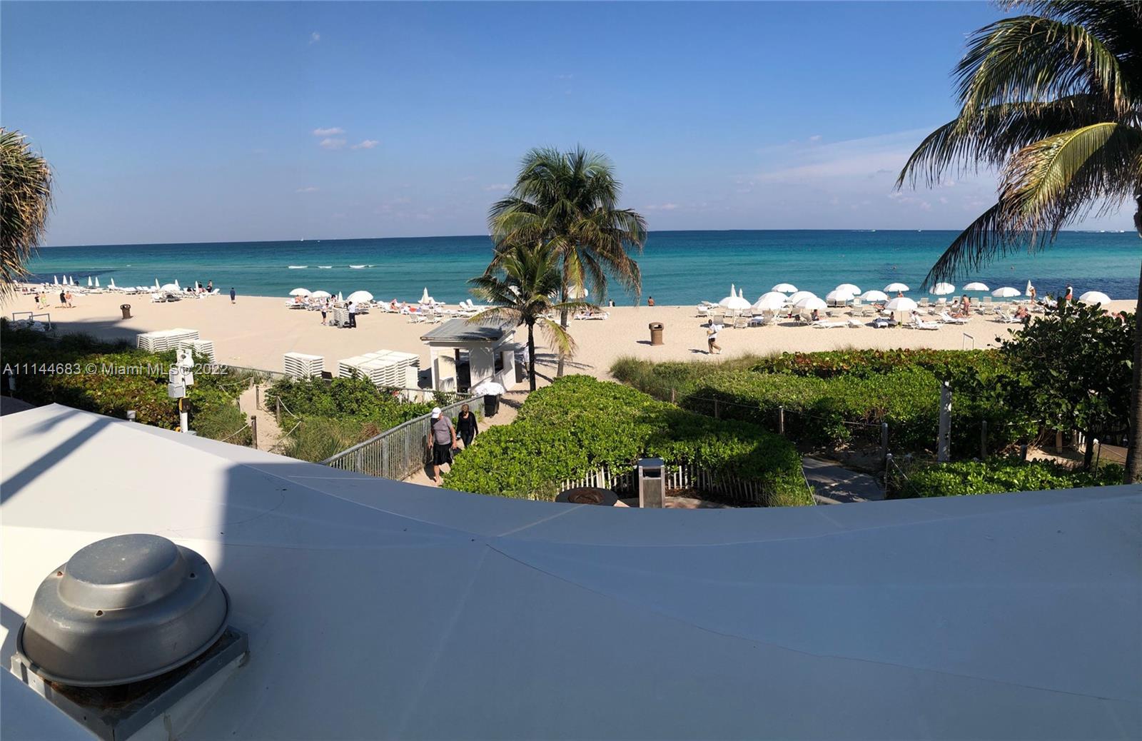 TRUMP ROYALE CONDO - Residential