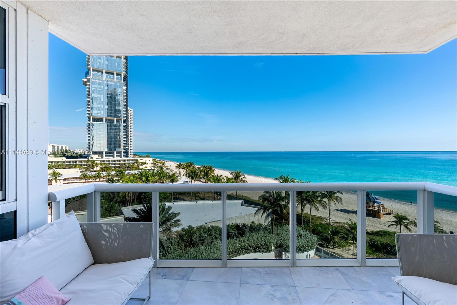 TRUMP ROYALE CONDO - Residential