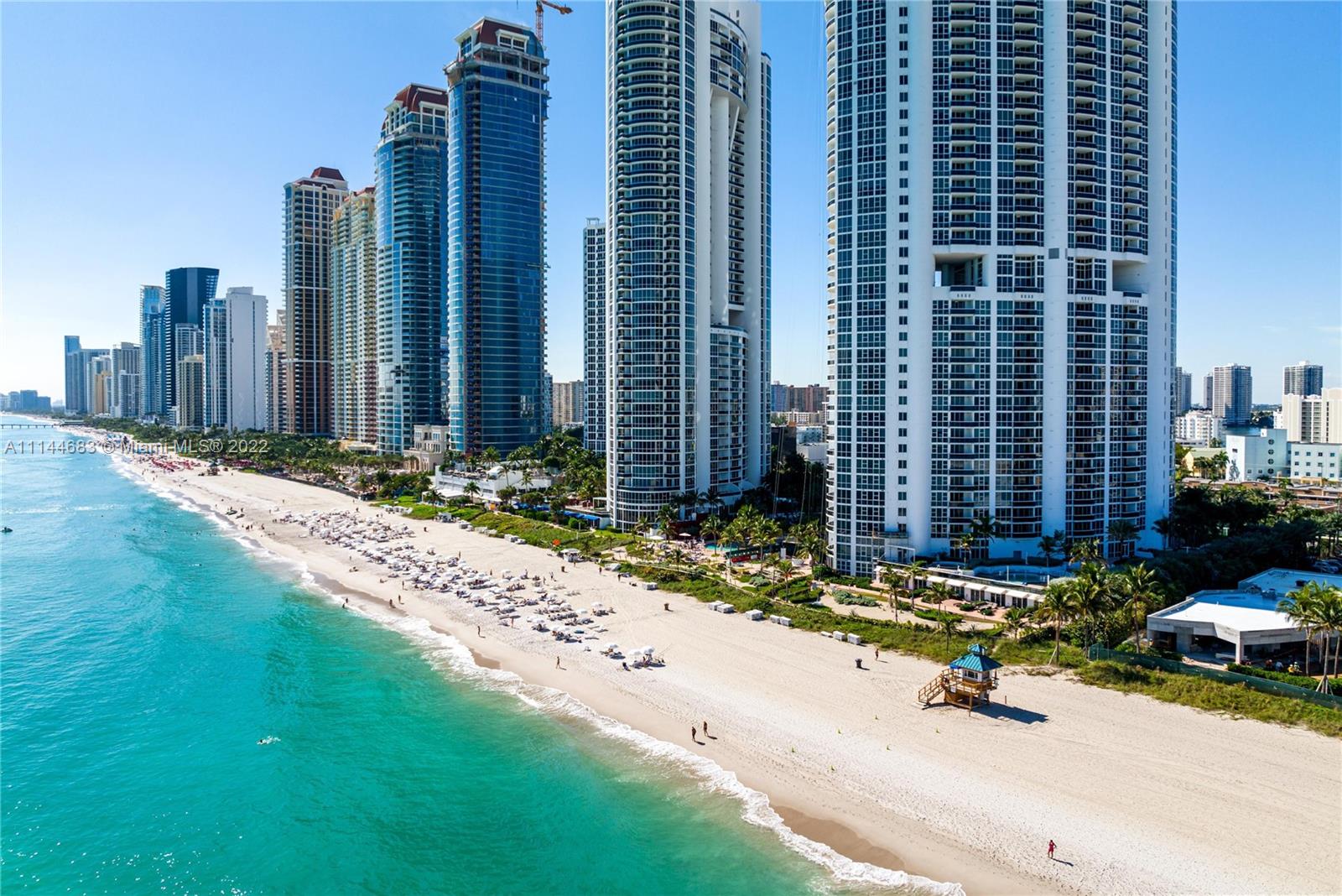 TRUMP ROYALE CONDO - Residential