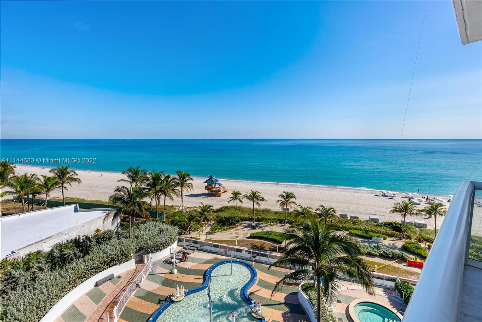 TRUMP ROYALE CONDO - Residential