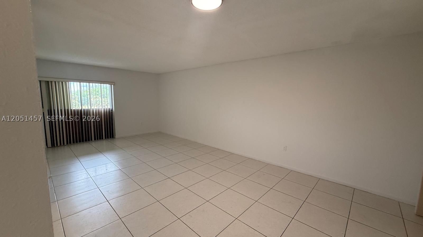 LAKEVIEW GARDENS AT MIAMI - Residential Lease