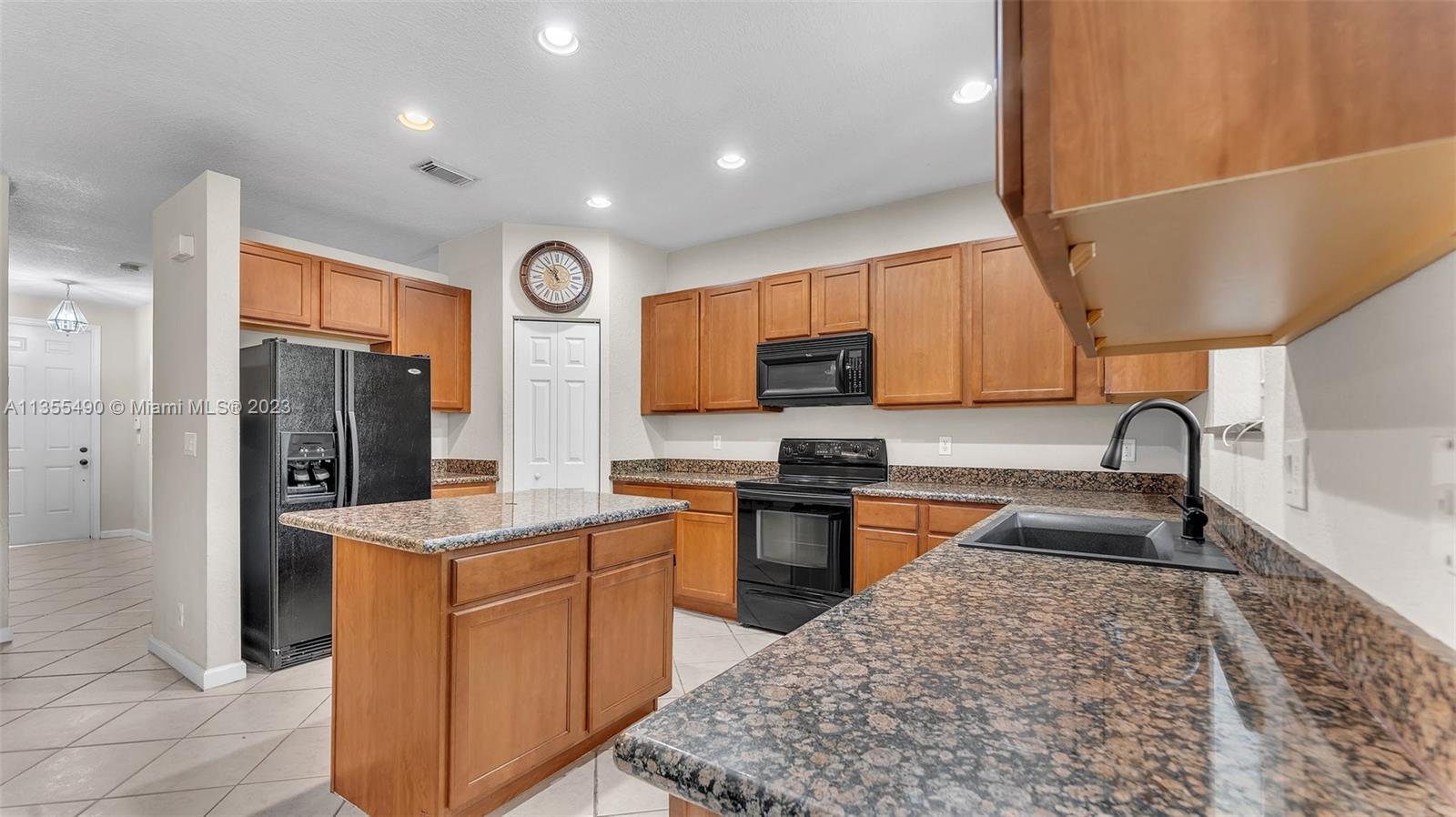 QUANTUM PARK TOWNHOMES - Residential