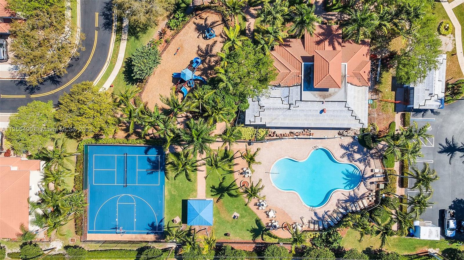 QUANTUM PARK TOWNHOMES - Residential