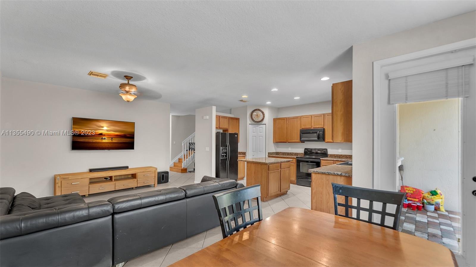 QUANTUM PARK TOWNHOMES - Residential