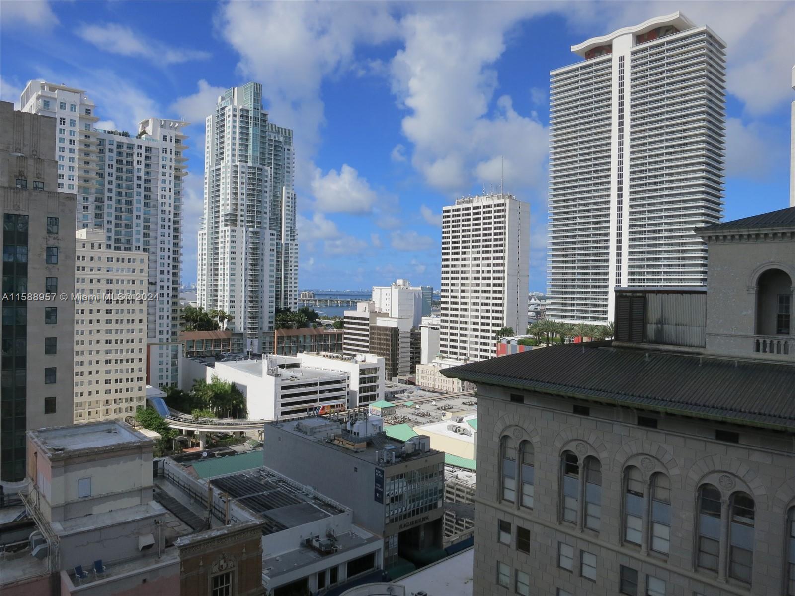Centro Condo - Residential