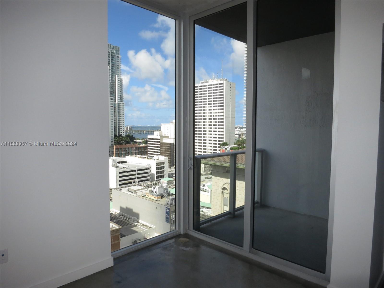 Centro Condo - Residential