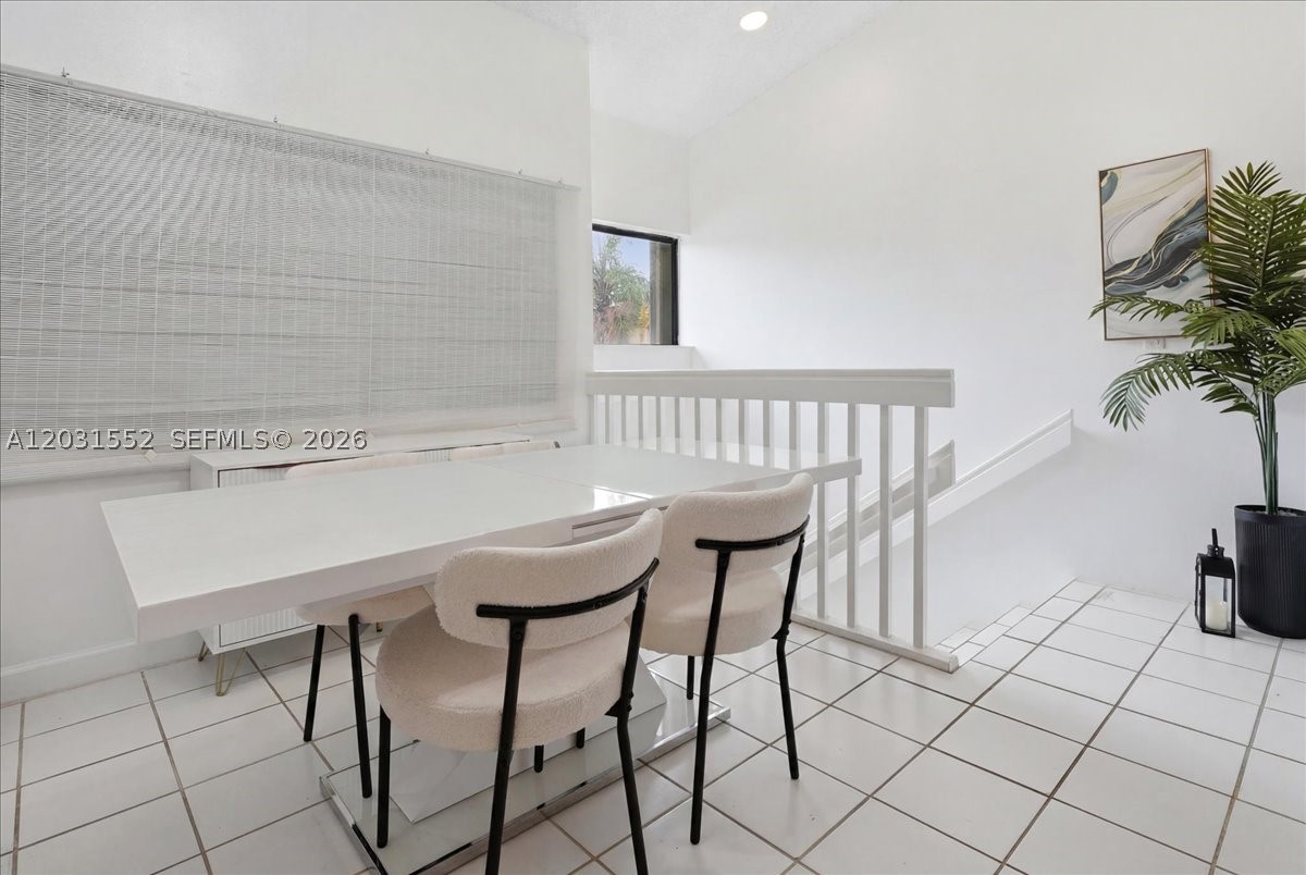 ESPRIT CONDO - Residential