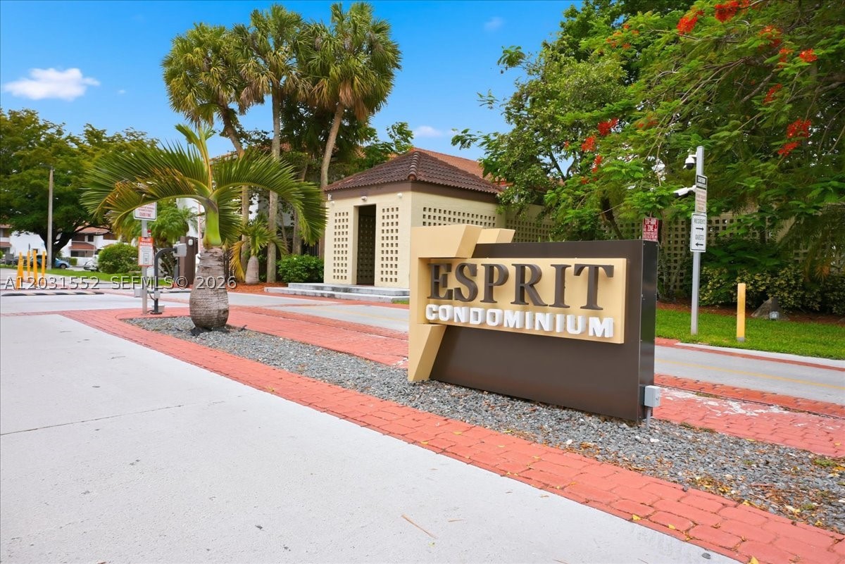 ESPRIT CONDO - Residential